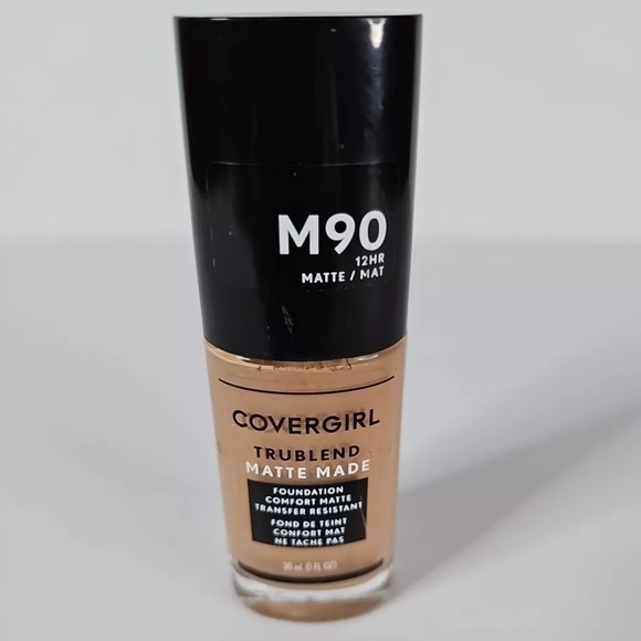Covergirl TruBlend Matte Made Foundation #M90 Perfect Beige - Picture 1 of 3